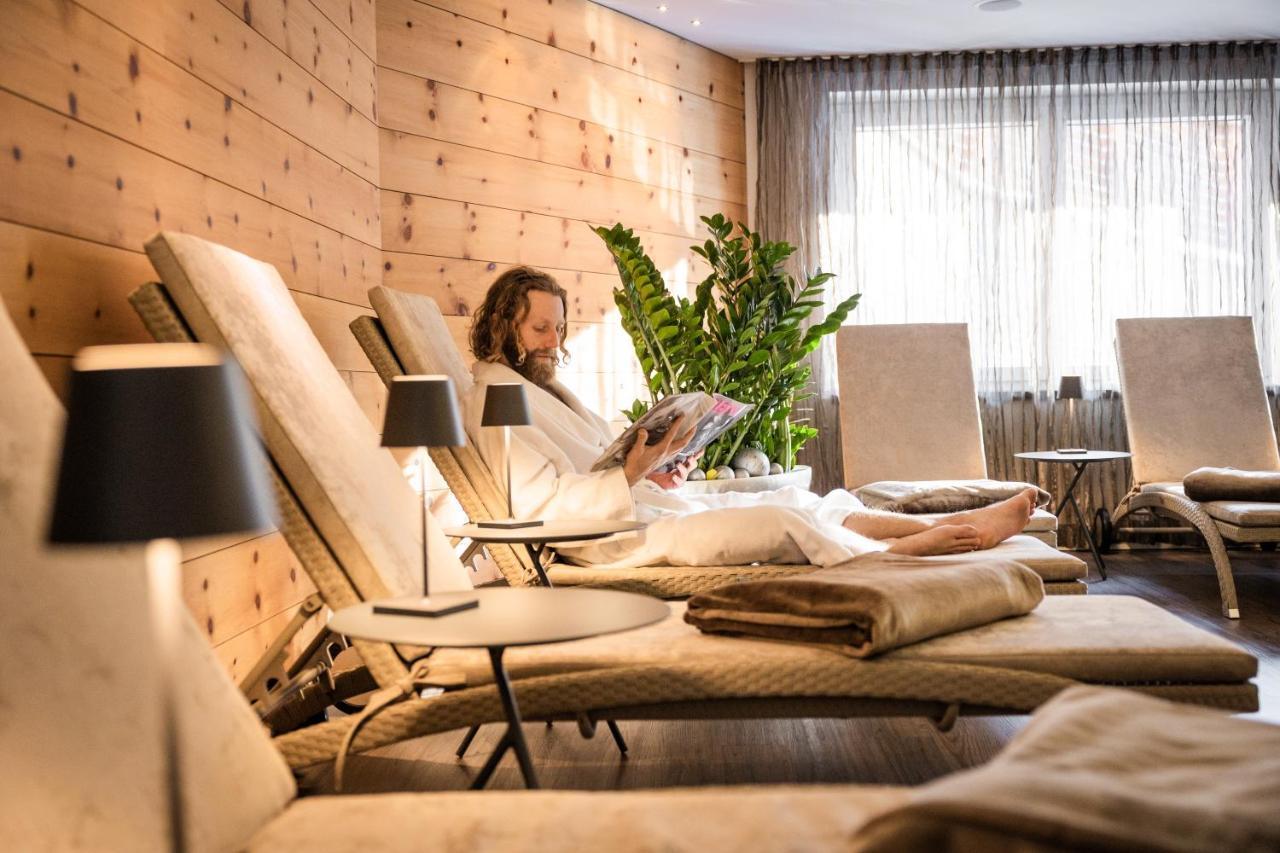 Hotel Sonnegg Saalbach-Hinterglemm Bagian luar foto