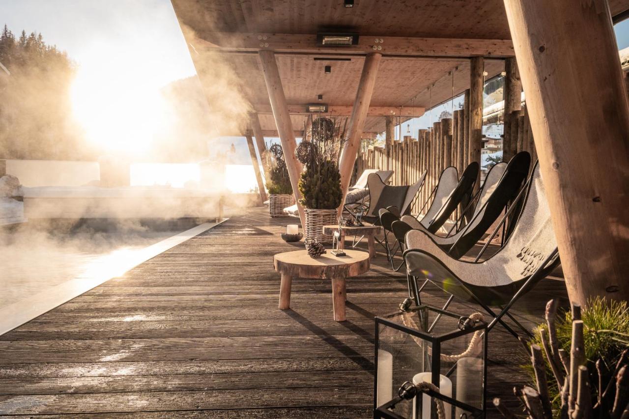 Hotel Sonnegg Saalbach-Hinterglemm Bagian luar foto