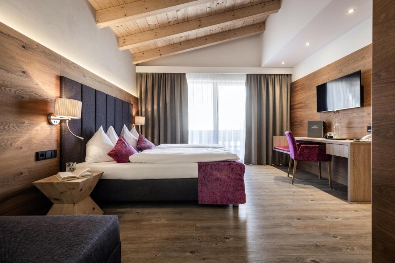 Hotel Sonnegg Saalbach-Hinterglemm Bagian luar foto